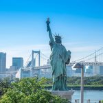 Đảo Odaiba là hòn đảo nhân tạo khá lớn của Nhật Bản nằm trong khu vực vịnh Tokyo được xây dựng năm 1850.